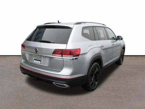 2022 Volkswagen Atlas 3.6L SE w/Technology