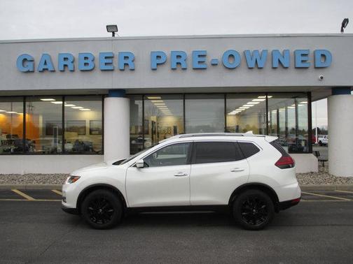 2020 Nissan Rogue SV