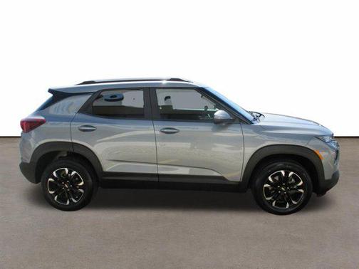 Sterling Gray Metallic 2023 Chevrolet Trailblazer LT