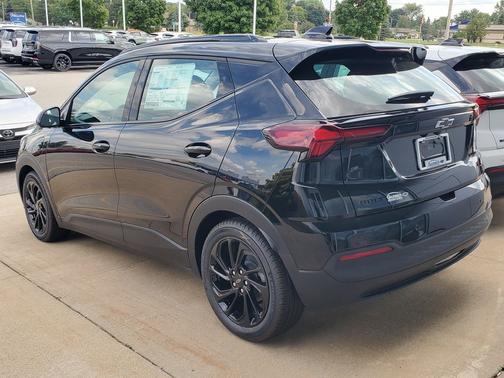 Mosaic Black Metallic 2027 Chevrolet Bolt RS FWD