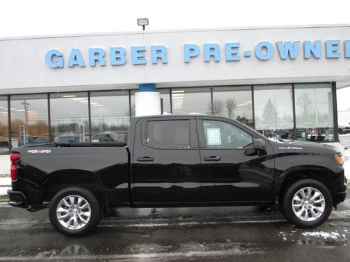 2022 Chevrolet Silverado 1500 Custom