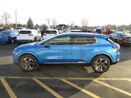 2025 Chevrolet Equinox EV LT