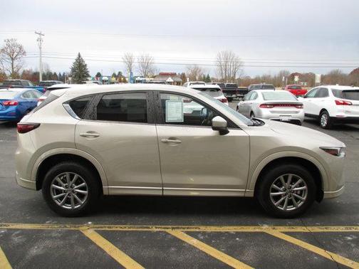 2025 Mazda CX-5 2.5 S Select Package