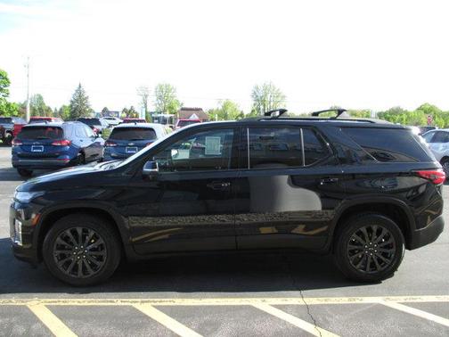 2022 Chevrolet Traverse RS