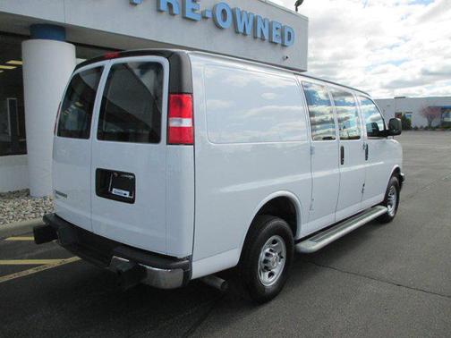 Summit White 2024 Chevrolet Express 2500 Work Van