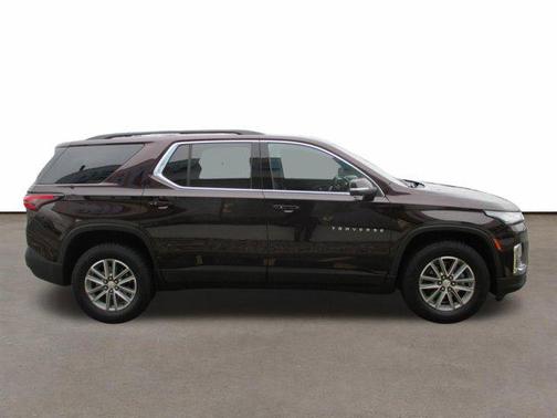 Black Cherry Metallic 2023 Chevrolet Traverse LT Cloth