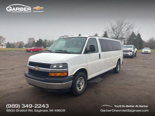 2017 Chevrolet Express 3500 LT