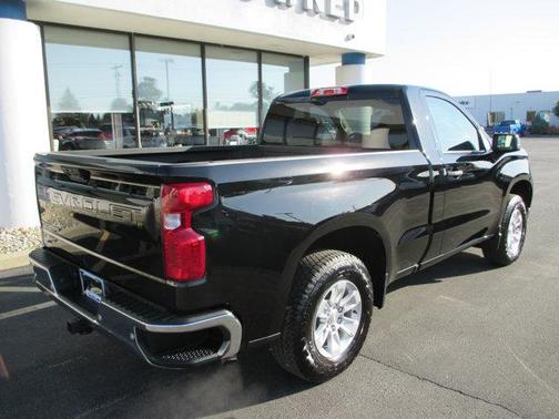 2022 Chevrolet Silverado 1500 WT