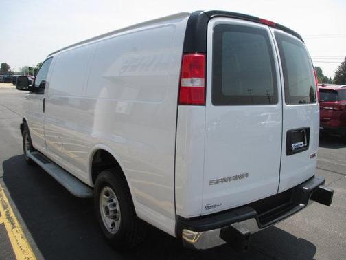2023 GMC Savana 2500 Work Van