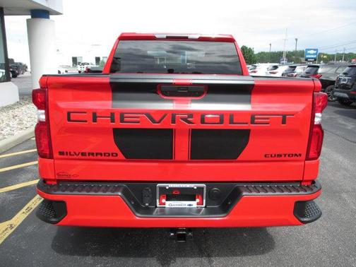 2021 Chevrolet Silverado 1500 Custom