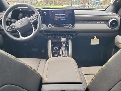 White Sands 2026 Chevrolet Colorado ZR2