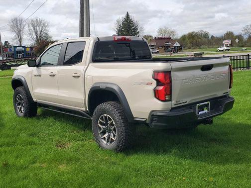 White Sands 2026 Chevrolet Colorado ZR2