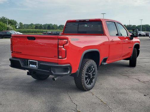 2025 Chevrolet Silverado 3500 LT