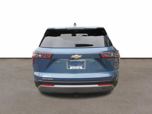 Lakeshore Blue Metallic 2026 Chevrolet Equinox 1LT