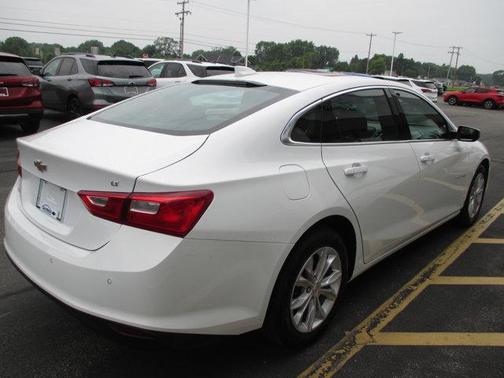 2024 Chevrolet Malibu FWD 1LT