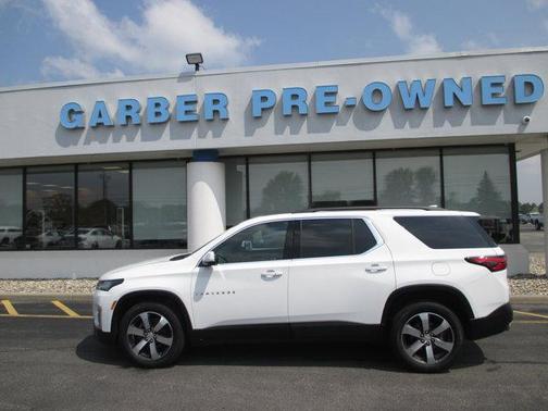 2023 Chevrolet Traverse LT Leather