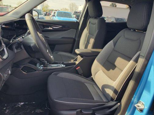 Marina Blue Metallic 2026 Chevrolet Trailblazer LT