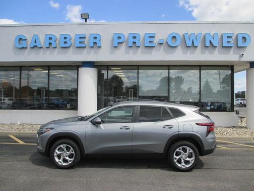 Sterling Gray Metallic 2024 Chevrolet Trax LS