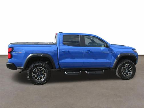 Reef Blue Metallic 2026 Chevrolet Colorado ZR2
