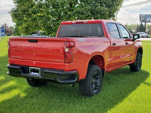 2025 Chevrolet Silverado 1500 Custom Trail Boss