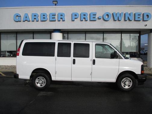 2017 Chevrolet Express 2500 LS
