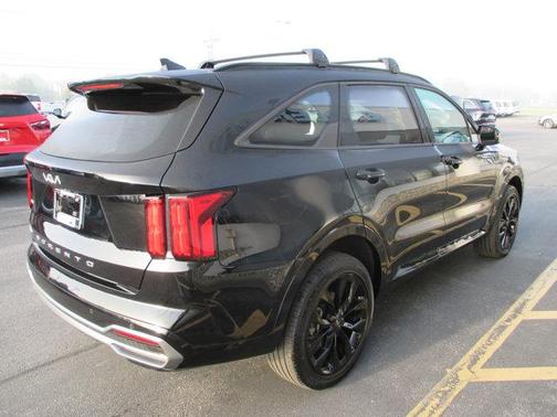 2022 Kia Sorento SX