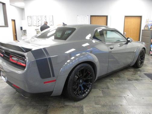 2017 Dodge Challenger R/T 392