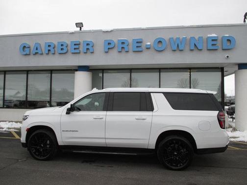 2022 Chevrolet Suburban LT