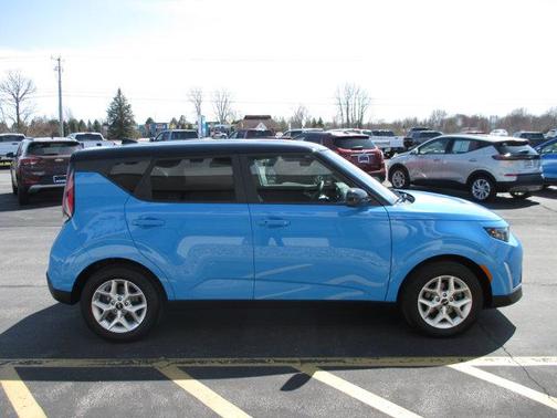 2024 Kia Soul S