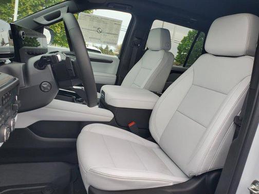 Polar White Tricoat 2026 Chevrolet Tahoe Premier