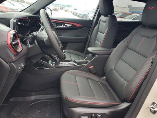 White Sands 2026 Chevrolet Trailblazer RS