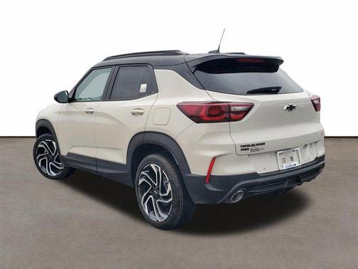 White Sands 2026 Chevrolet Trailblazer RS