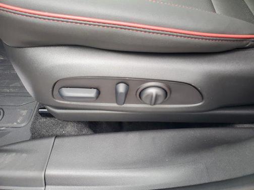 White Sands 2026 Chevrolet Trailblazer RS