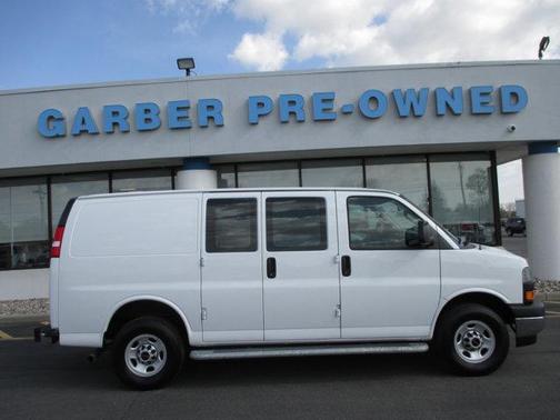 2022 GMC Savana 2500 Work Van