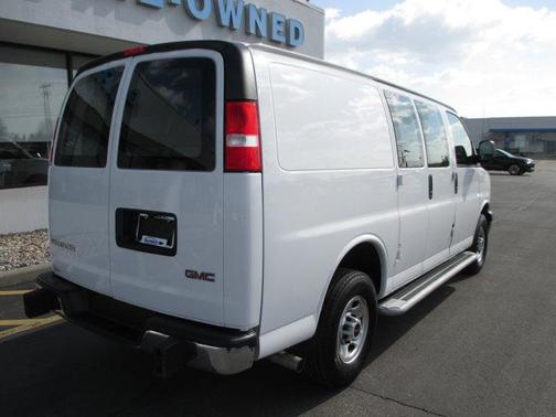 2022 GMC Savana 2500 Work Van