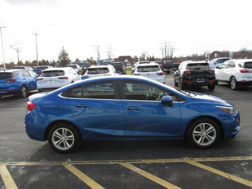 2017 Chevrolet Cruze LT