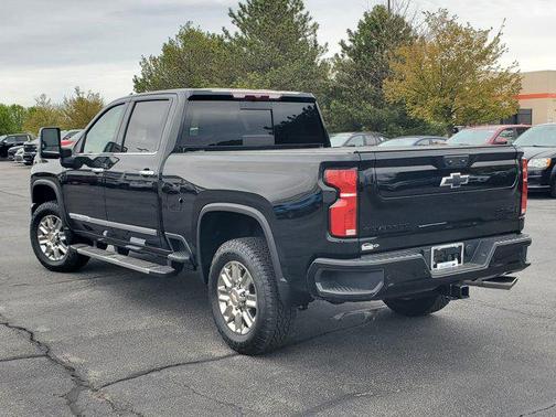 Black 2026 Chevrolet Silverado 2500 High Country
