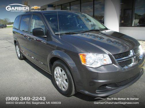 Granite Pearlcoat 2017 Dodge Grand Caravan SE