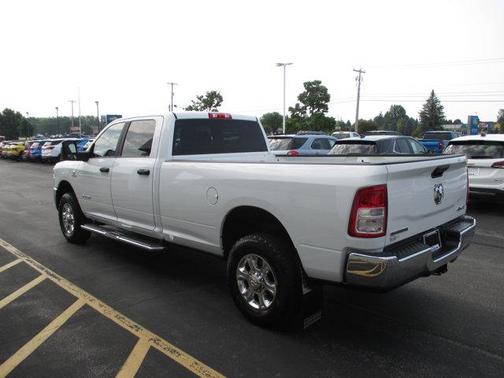 2023 RAM 2500 Big Horn Crew Cab 4x4 8' Box