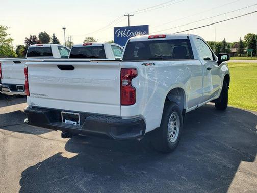 2025 Chevrolet Silverado 1500 WT