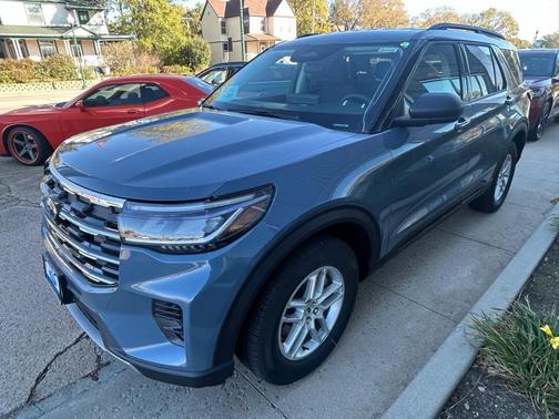 2026 Ford Explorer Active