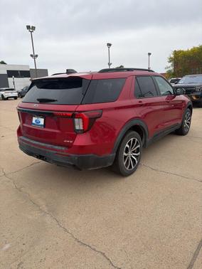 RAPID RED MET TINTED CC 2025 Ford Explorer ST-Line