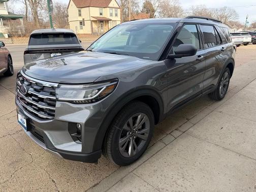 2026 Ford Explorer Active (200A)