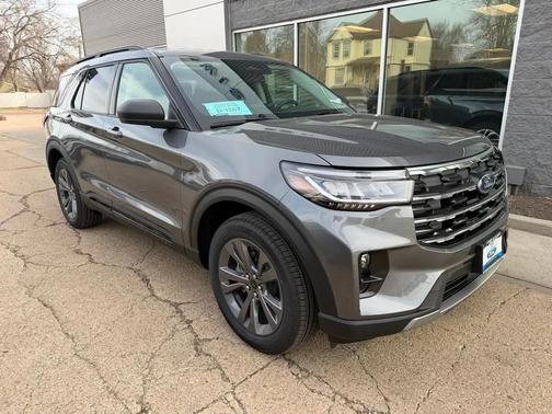 2026 Ford Explorer Active (200A)