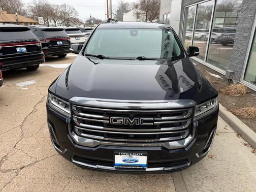 2021 GMC Acadia AWD AT4