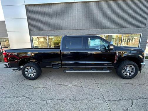 2026 Ford F-350 Lariat