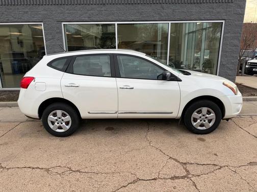 2014 Nissan Rogue Select S