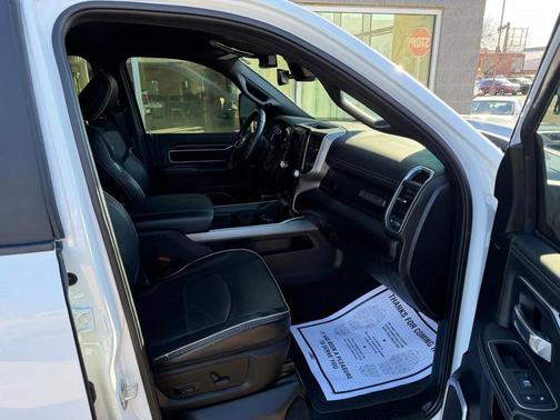 2024 RAM 2500 Laramie Crew Cab 4x4 6'4' Box