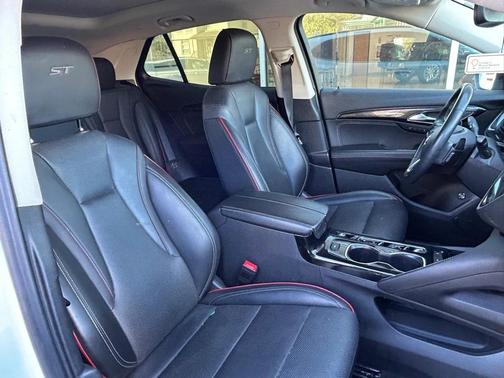 2023 Buick Envision Essence FWD