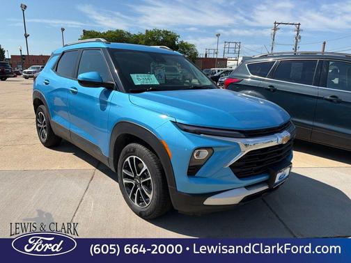 Marina Blue Metallic 2025 Chevrolet Trailblazer LT